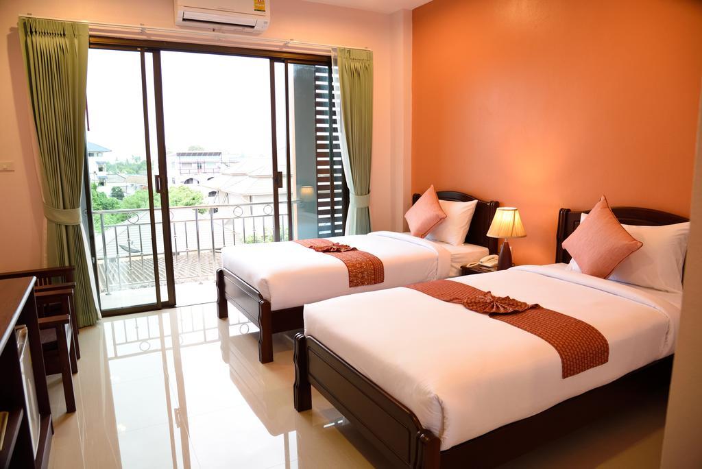 Phetpailin Hotel