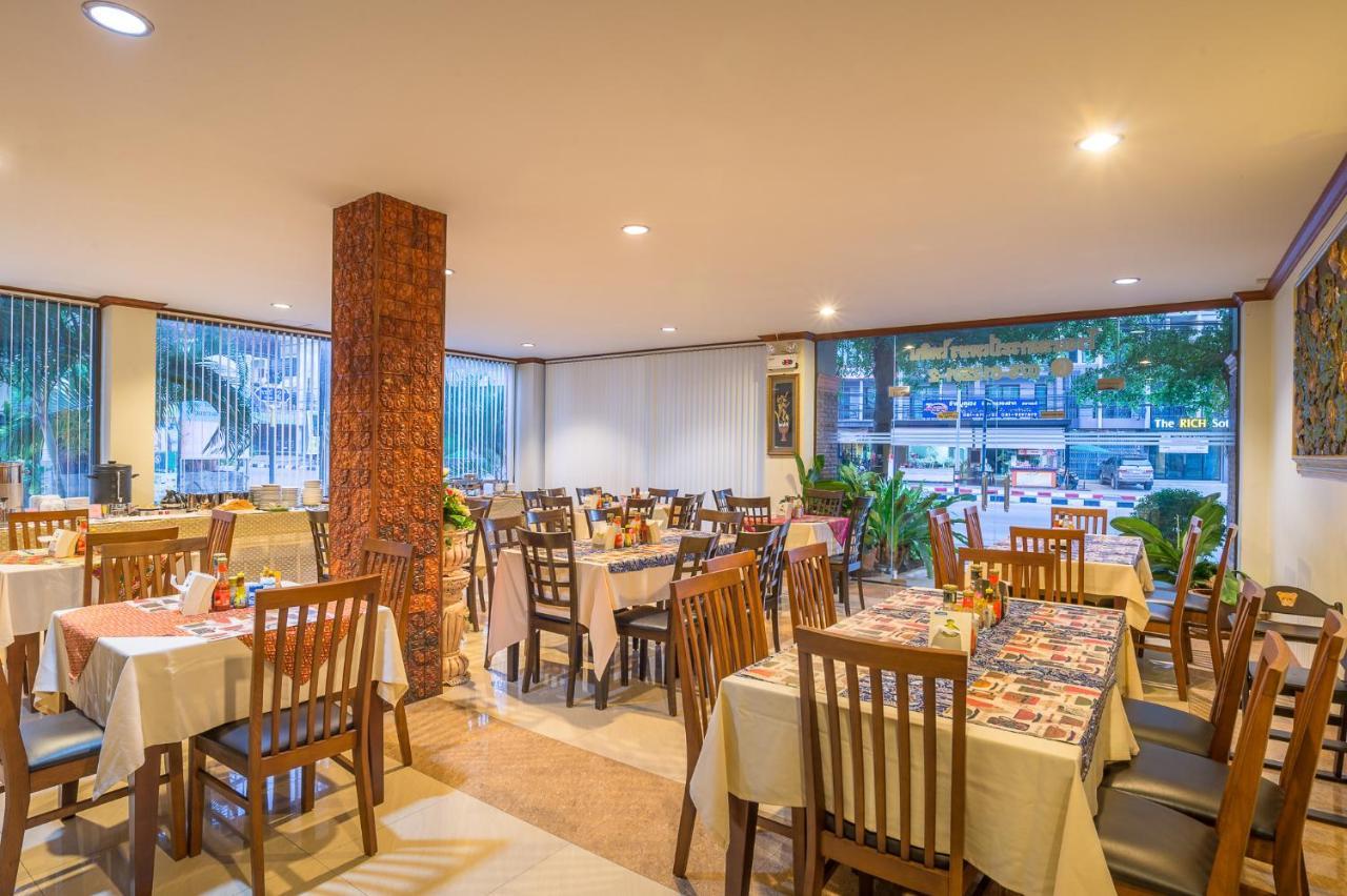 Phetpailin Hotel 3*